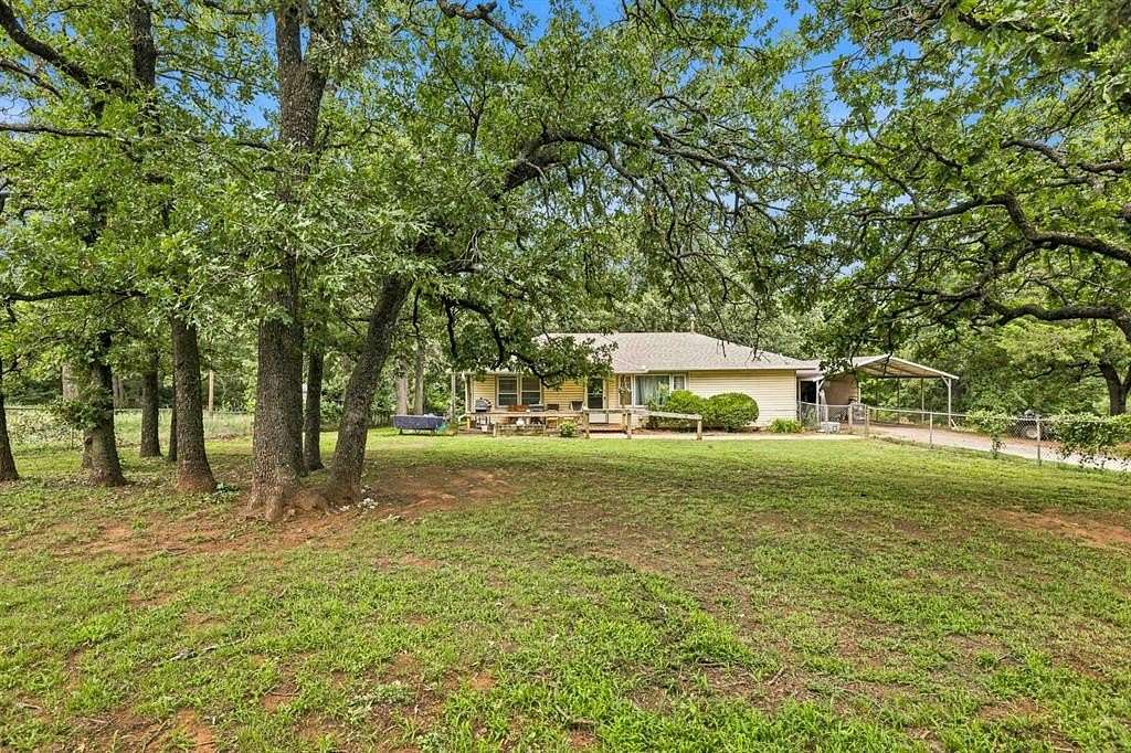 4.3 Acres of Land with Home for Sale in Harrah, Oklahoma