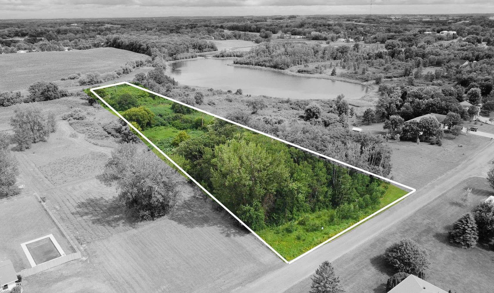1.65 Acres of Residential Land for Sale in Fergus Falls, Minnesota