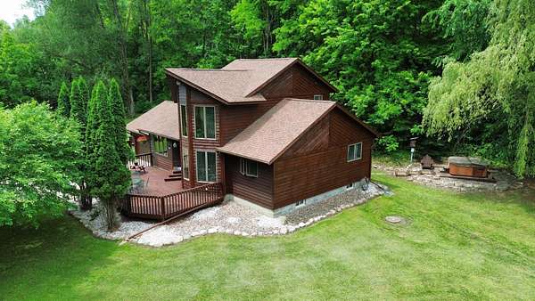5 Acres of Land with Home for Sale in Winona, Minnesota