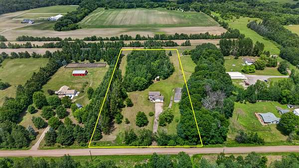 5 Acres of Land with Home for Sale in North Branch, Minnesota