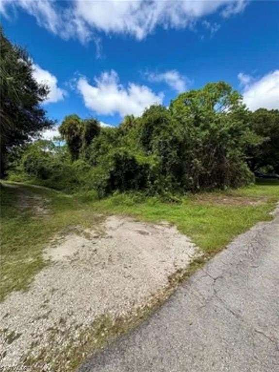 0.5 Acres of Residential Land for Sale in Lehigh Acres, Florida