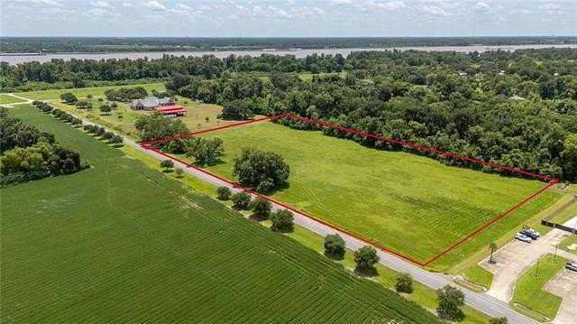 8 Acres of Mixed-Use Land for Sale in Port Allen, Louisiana
