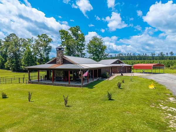 9.34 Acres of Land with Home for Sale in Malvern, Arkansas