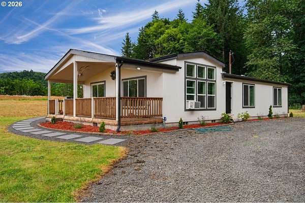 5 Acres of Land with Home for Sale in Clatskanie, Oregon