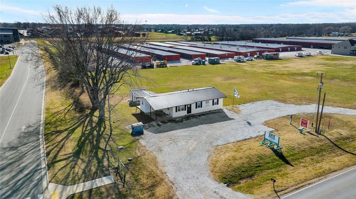 1.5 Acres of Improved Mixed-Use Land for Sale in Pea Ridge, Arkansas