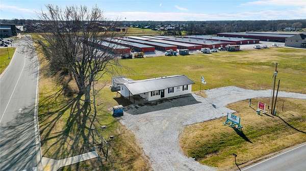 1.5 Acres of Improved Mixed-Use Land for Sale in Pea Ridge, Arkansas