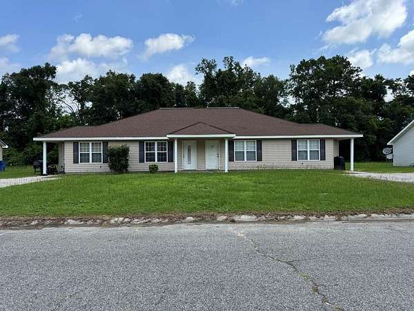 5 Acres of Improved Residential Land for Sale in Waycross, Georgia