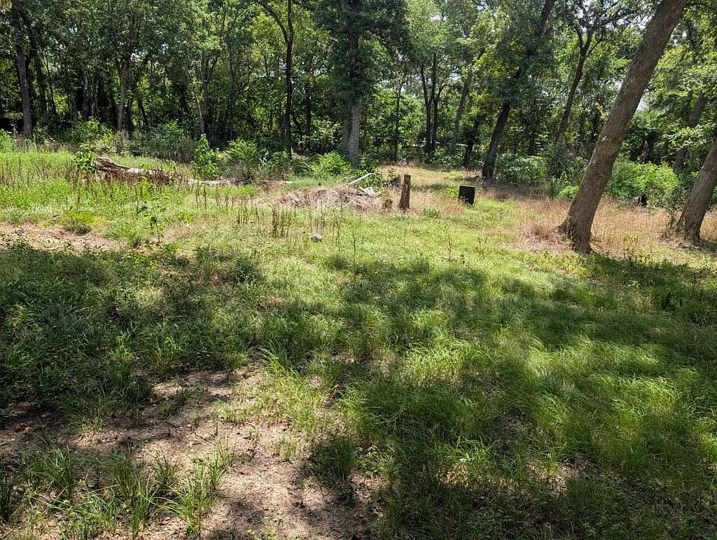 2 Acres of Land with Home for Sale in Tool, Texas