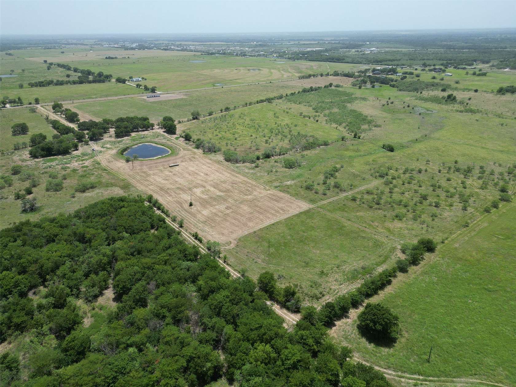 10.6 Acres of Land for Sale in Kaufman, Texas