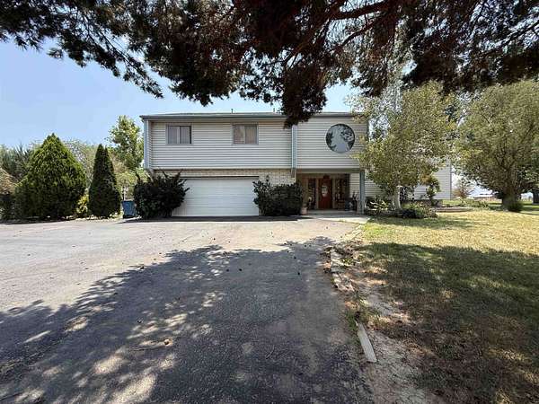 2 Acres of Land with Home for Sale in Grand Junction, Colorado
