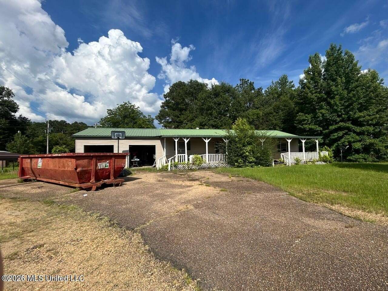 1.5 Acres of Land with Home for Sale in Magee, Mississippi