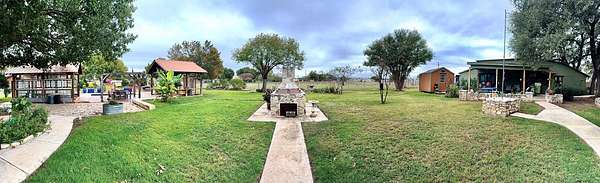 16 Acres of Improved Land for Sale in San Antonio, Texas