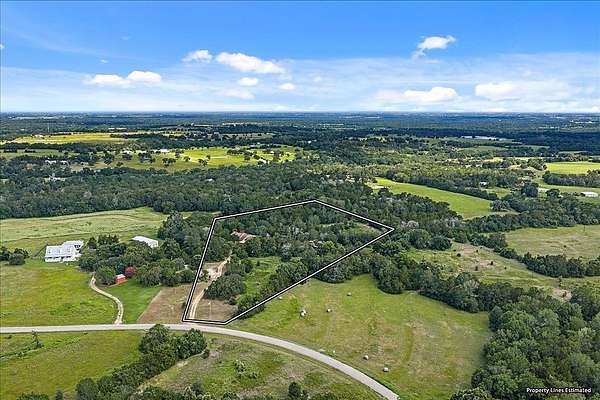 8 Acres of Land with Home for Sale in Burton, Texas