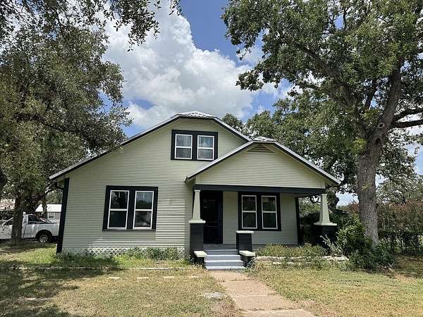 2.82 Acres of Improved Mixed-Use Land for Sale in La Grange, Texas