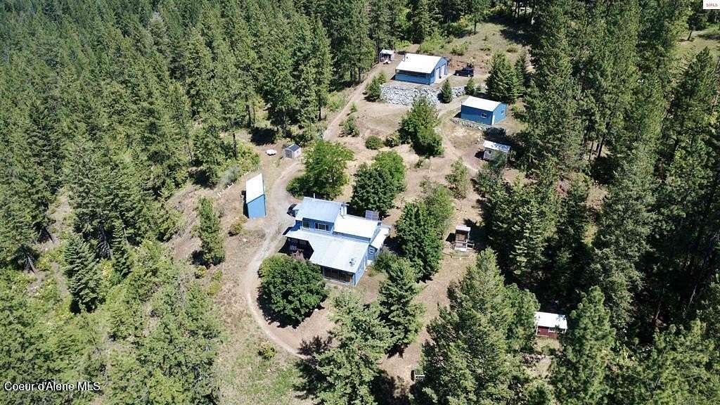 35 Acres of Land with Home for Sale in Priest River, Idaho