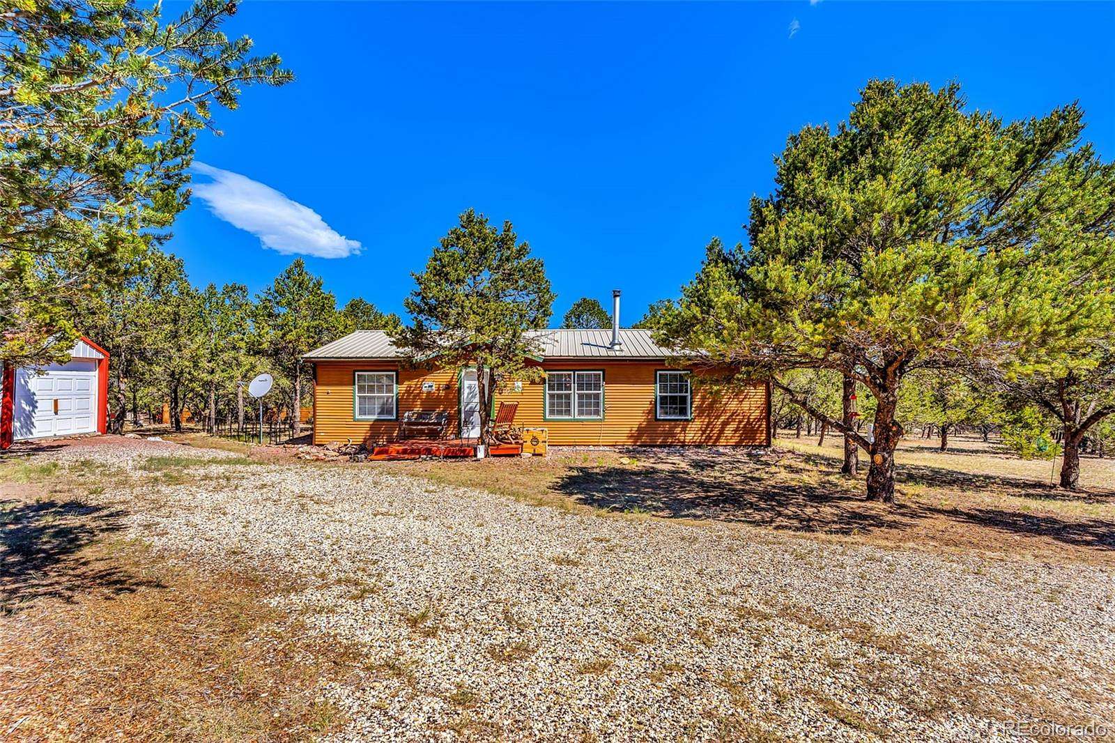 2.57 Acres of Land with Home for Sale in Cotopaxi, Colorado