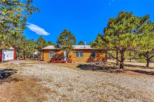 2.57 Acres of Land with Home for Sale in Cotopaxi, Colorado