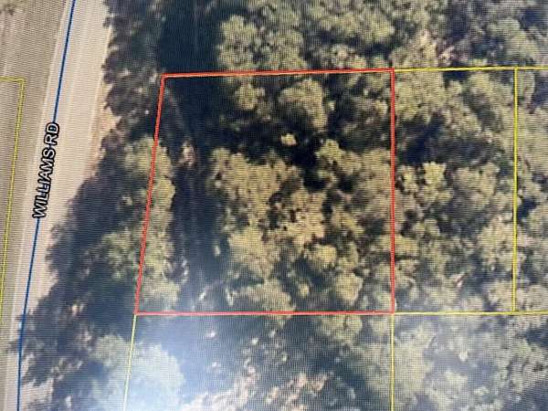 0.46 Acres of Residential Land for Sale in DeFuniak Springs, Florida