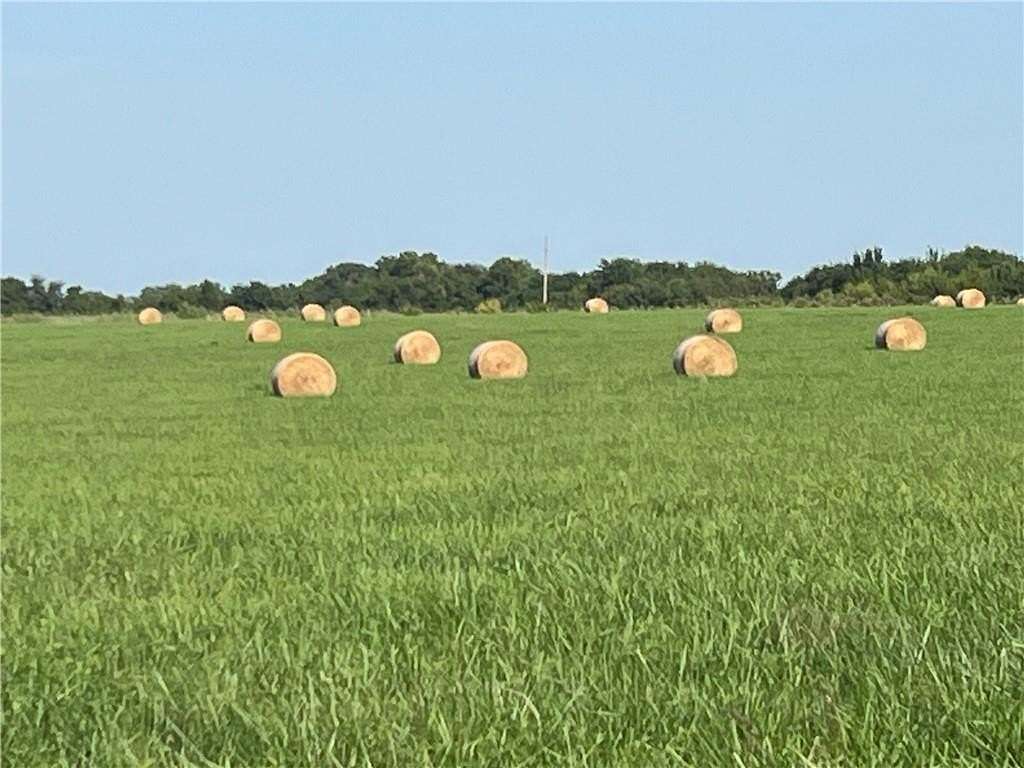 15.5 Acres of Land for Sale in Louisburg, Kansas
