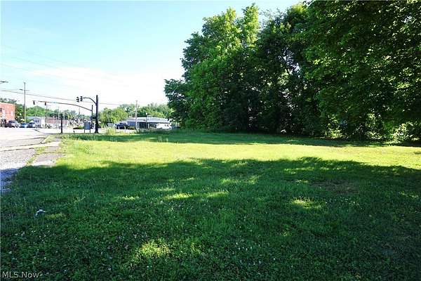 0.47 Acres of Commercial Land for Auction in Madison, Ohio