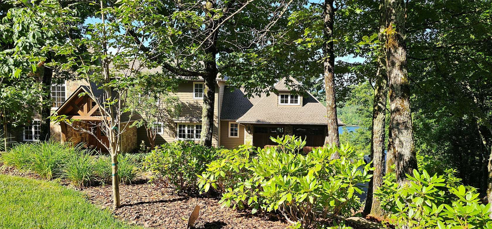 2.32 Acres of Land with Home for Sale in Lake Toxaway, North Carolina