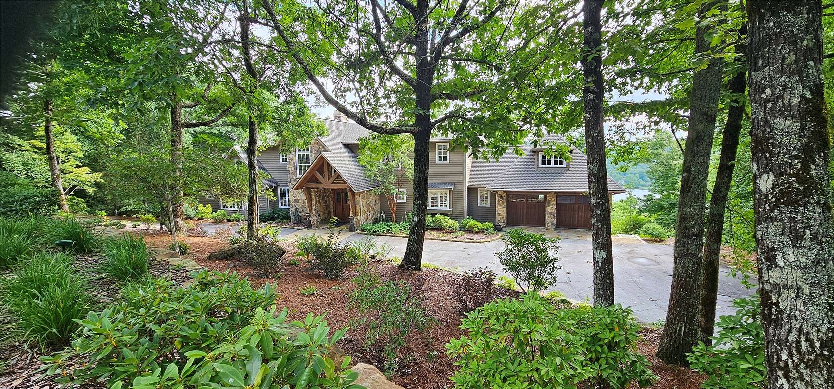 2.32 Acres of Land with Home for Sale in Lake Toxaway, North Carolina