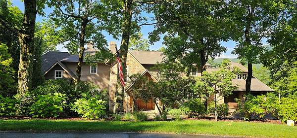2.32 Acres of Land with Home for Sale in Lake Toxaway, North Carolina