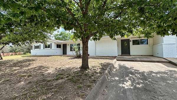 6.76 Acres of Land with Home for Sale in Kerrville, Texas