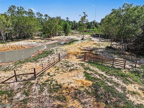 5 Acres of Land for Sale in Punta Gorda, Florida