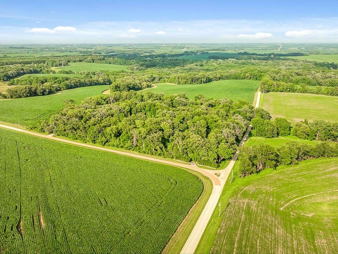 5 Acres of Residential Land for Sale in Lanark, Illinois