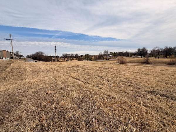 13 Acres of Land for Sale in Loma Linda, Missouri