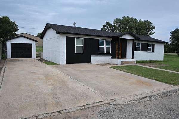 2.41 Acres of Land with Home for Sale in Vici, Oklahoma