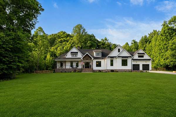 99 Acres of Land with Home for Sale in Collinwood, Tennessee