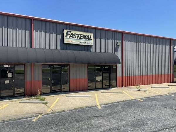 2.84 Acres of Commercial Land for Lease in Hollister, Missouri