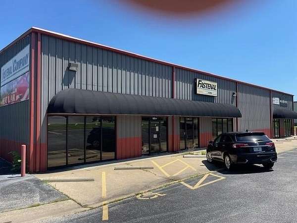 2.84 Acres of Commercial Land for Lease in Hollister, Missouri