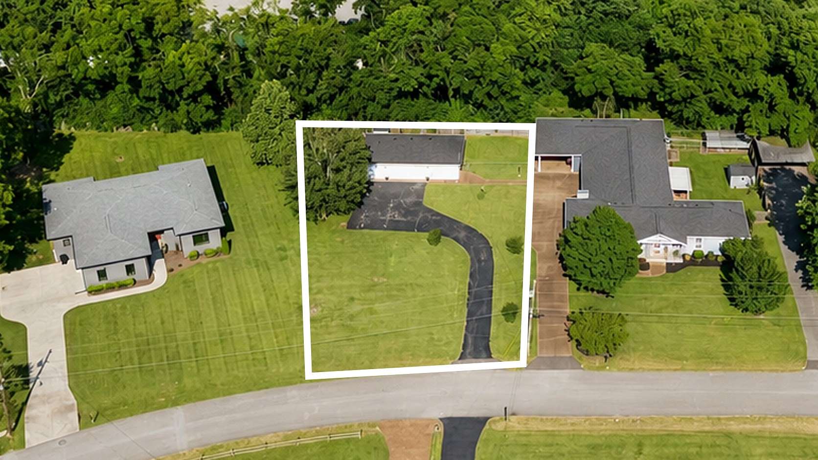 0.35 Acres of Residential Land for Auction in Murfreesboro, Tennessee