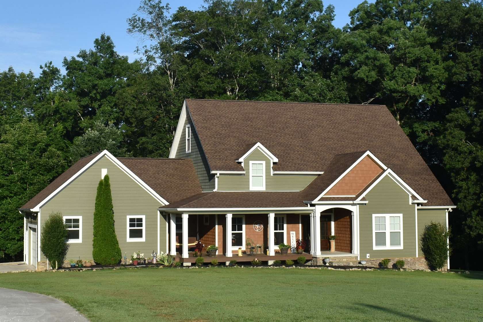 8.9 Acres of Land with Home for Sale in Estill Springs, Tennessee
