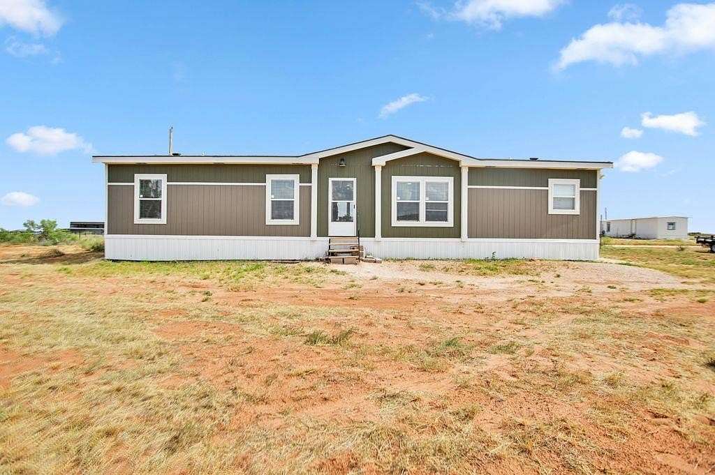3 Acres of Land with Home for Sale in Seminole, Texas