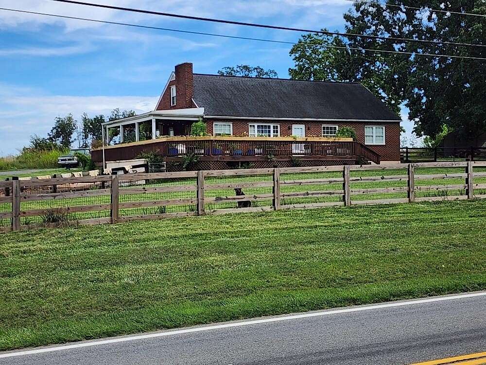 2.64 Acres of Commercial Land for Sale in Moneta, Virginia