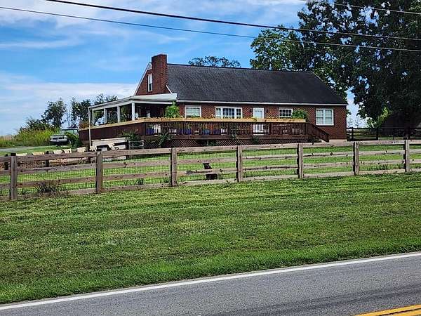 2.64 Acres of Commercial Land for Sale in Moneta, Virginia