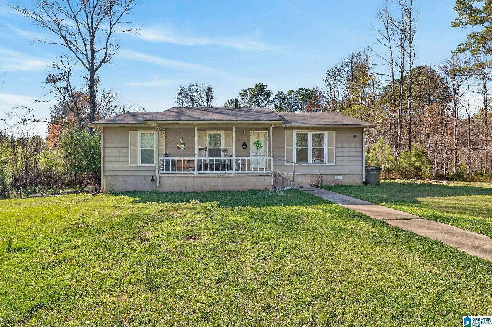 8 Acres of Land with Home for Sale in Columbiana, Alabama