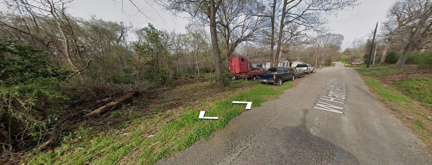 0.13 Acres of Residential Land for Sale in Palestine, Texas