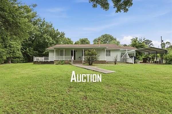 14.7 Acres of Land with Home for Sale in Muskogee, Oklahoma