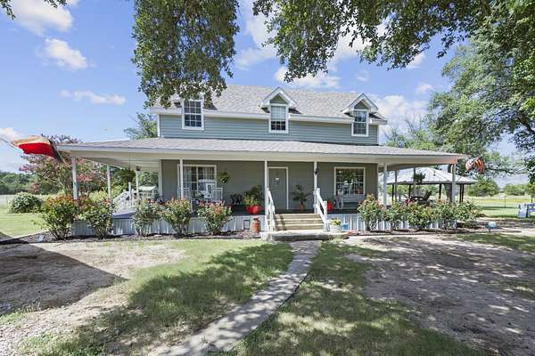 10 Acres of Land with Home for Sale in Terrell, Texas