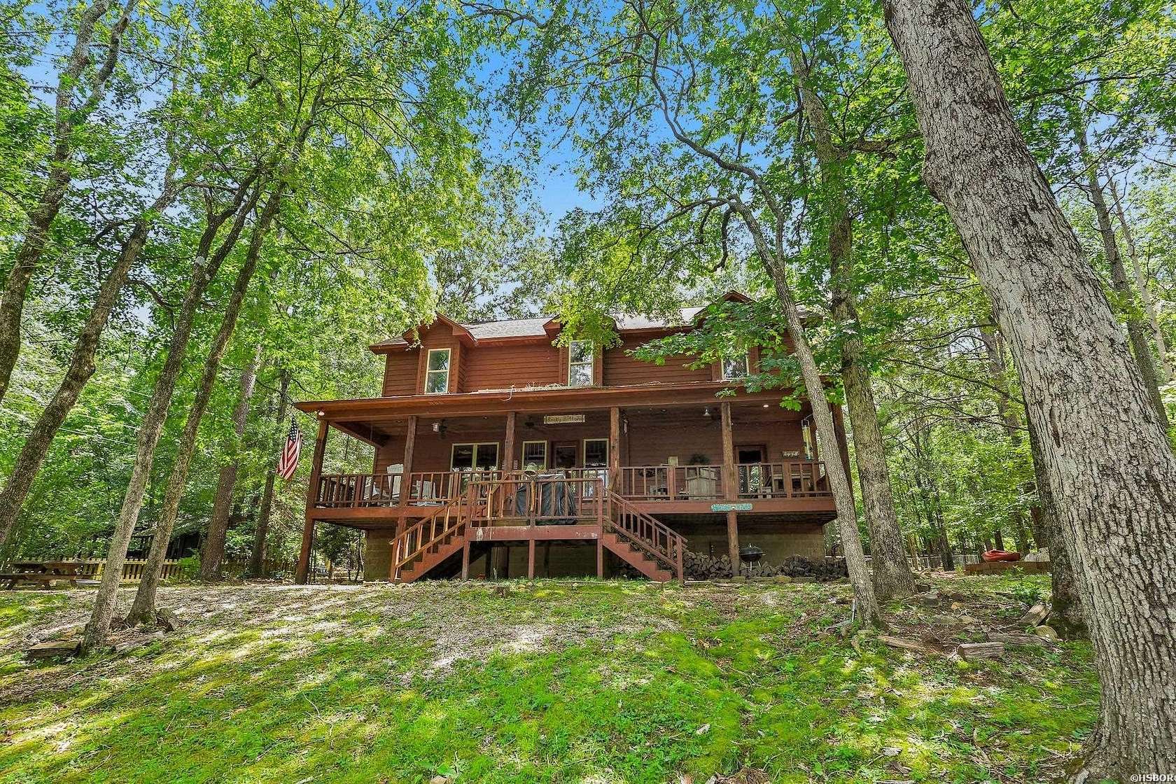 1.58 Acres of Land with Home for Sale in Glenwood, Arkansas