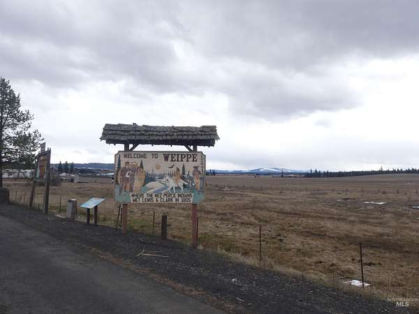 2.6 Acres of Residential Land for Sale in Weippe, Idaho