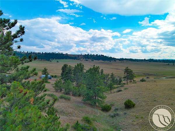 10 Acres of Residential Land for Sale in Joliet, Montana