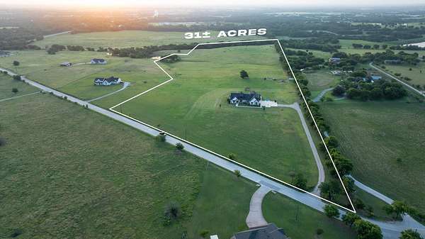 31.4 Acres of Land with Home for Sale in Sanger, Texas