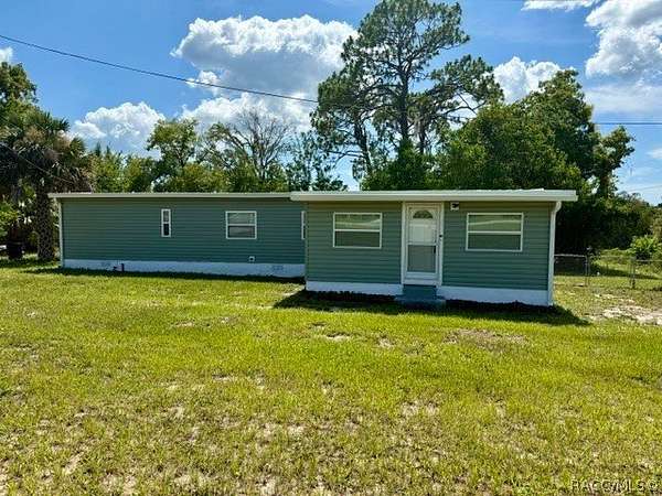 2.82 Acres of Land with Home for Lease in Homosassa, Florida