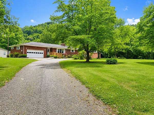 1.65 Acres of Land with Home for Sale in Prestonsburg, Kentucky